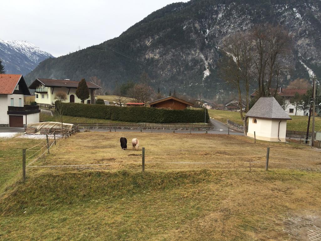 Haus Scholl Bed and Breakfast Nassereith Εξωτερικό φωτογραφία